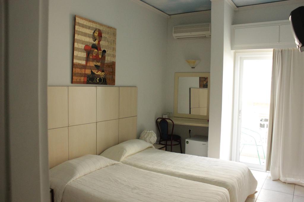 Hotel Marko Loutraki  Exterior photo